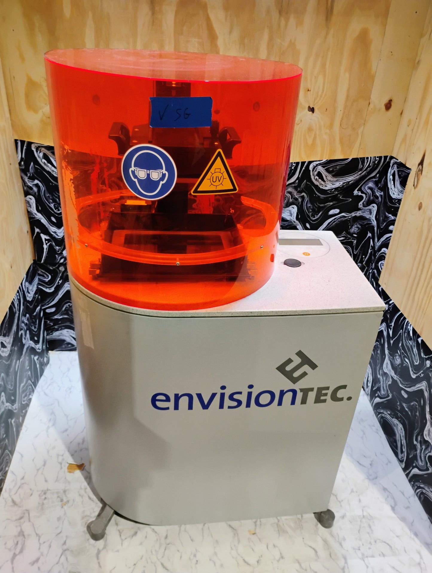 EnvisionTEC Perfactory 4 Standard + UV PIV.S.E.F.V.S.300 Resin 3D